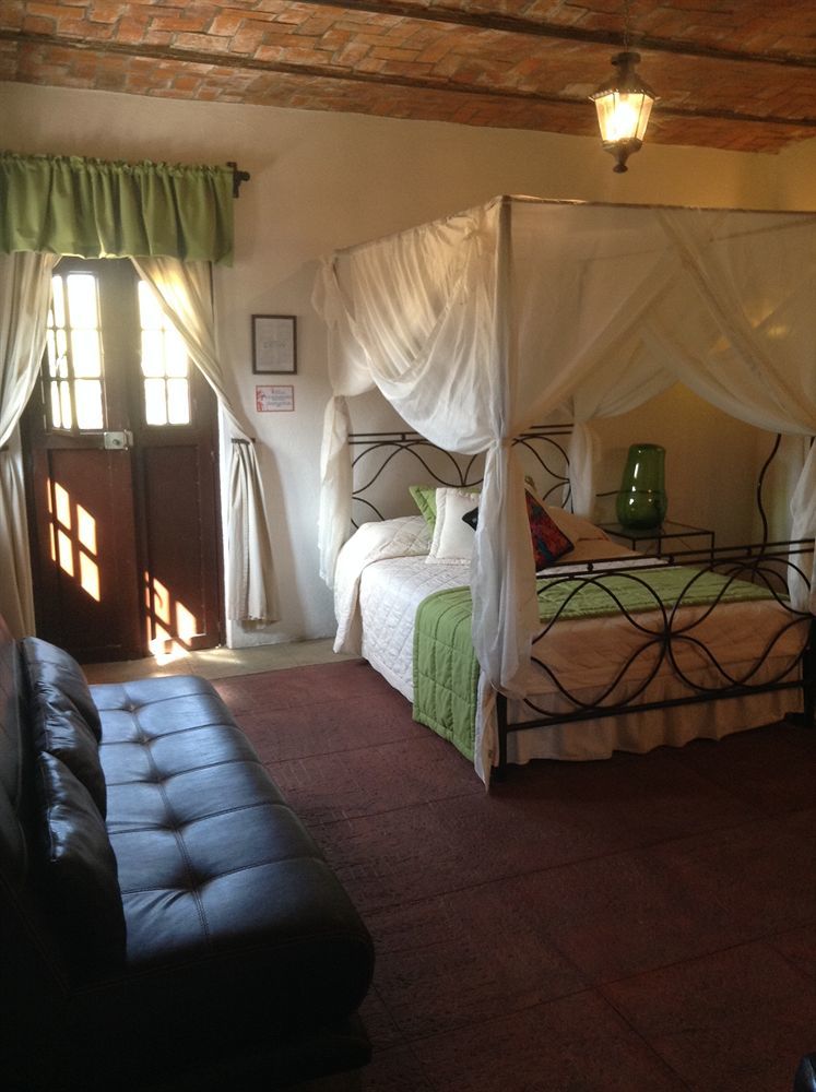 Hotel Casa Armonia Tlaquepaque Kültér fotó