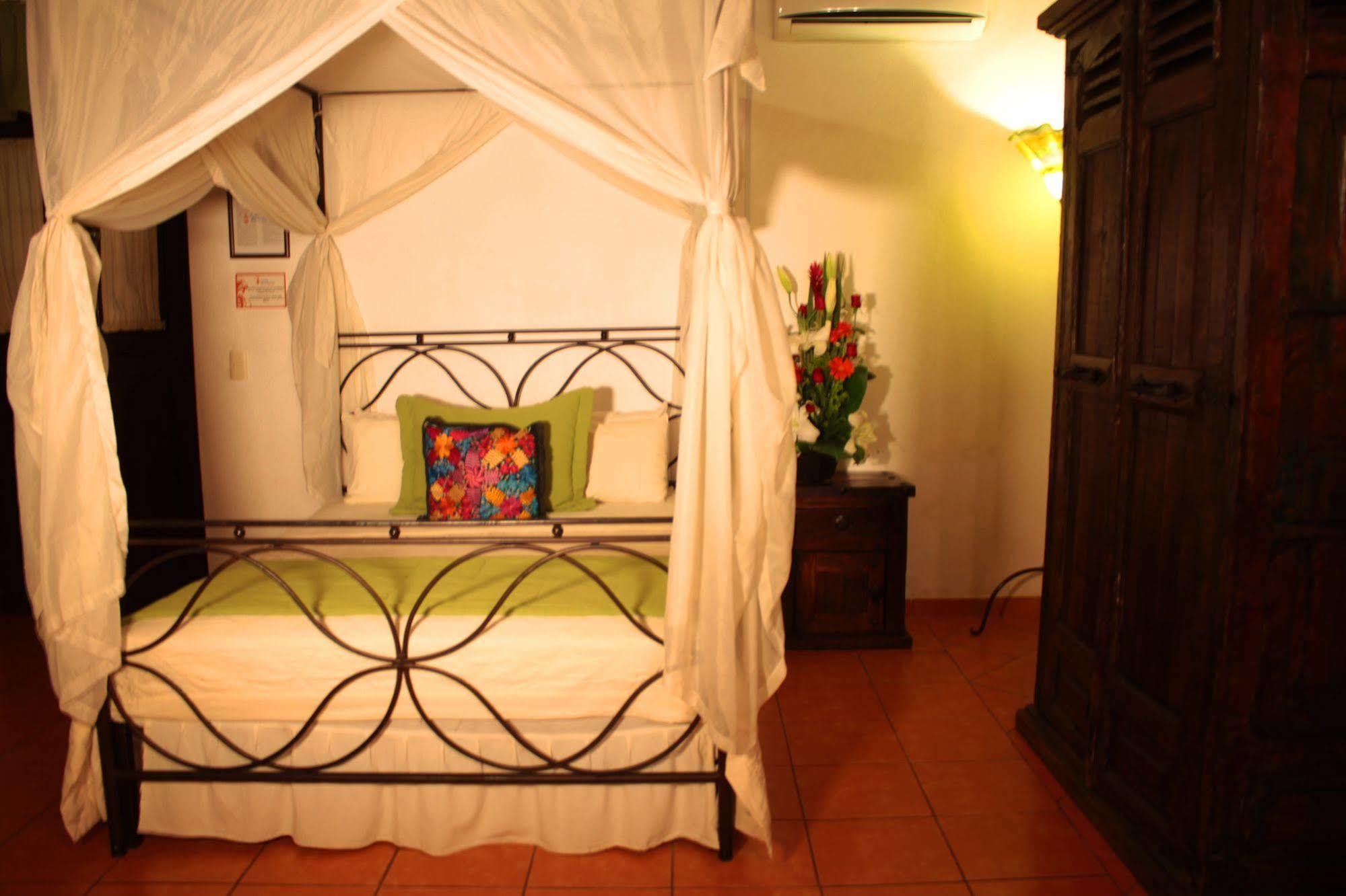 Hotel Casa Armonia Tlaquepaque Kültér fotó